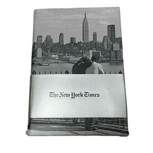 NWOT The New York Times Hardcover Boxed Notebook Journal Set Stationary Office